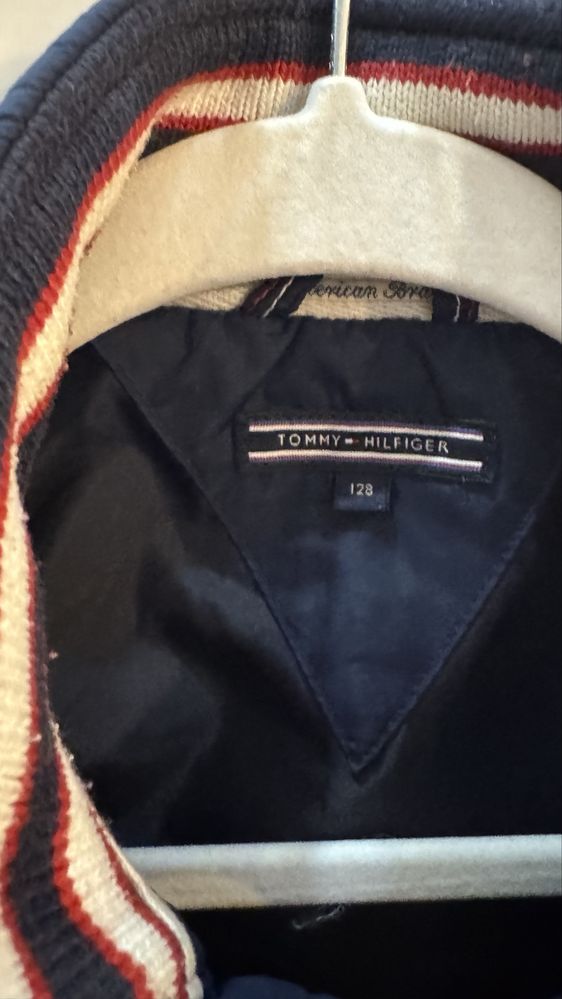 kurtak tommy hilfiger 8 lat