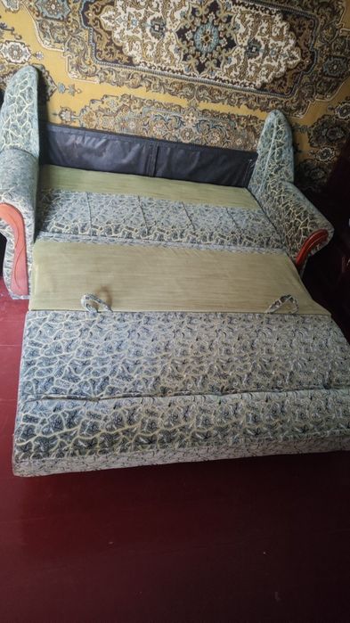 Комплект диван та 2 крісла ( розкладні)