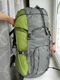 Туристический рюкзак Quechua Forclaz Air 40 туристичний рюкзак