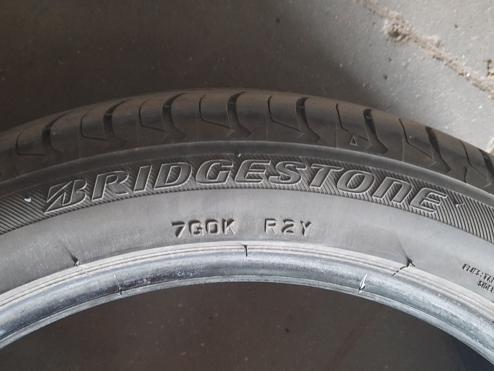 Opona 215/45R17 91Y Bridgestone Turanza T001