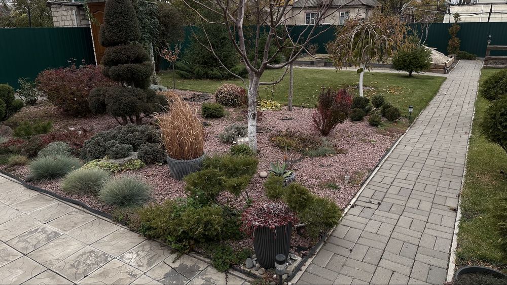 Продам будинок ,всі запитання  по телефону