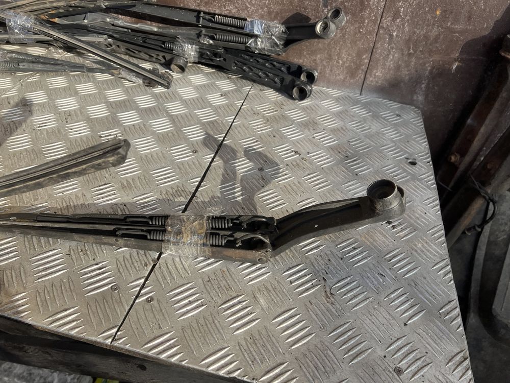 Поводок дворника дворник соренто 06год kia sorento