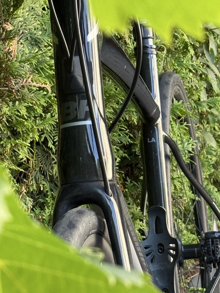 Rower BH carbon kolarka