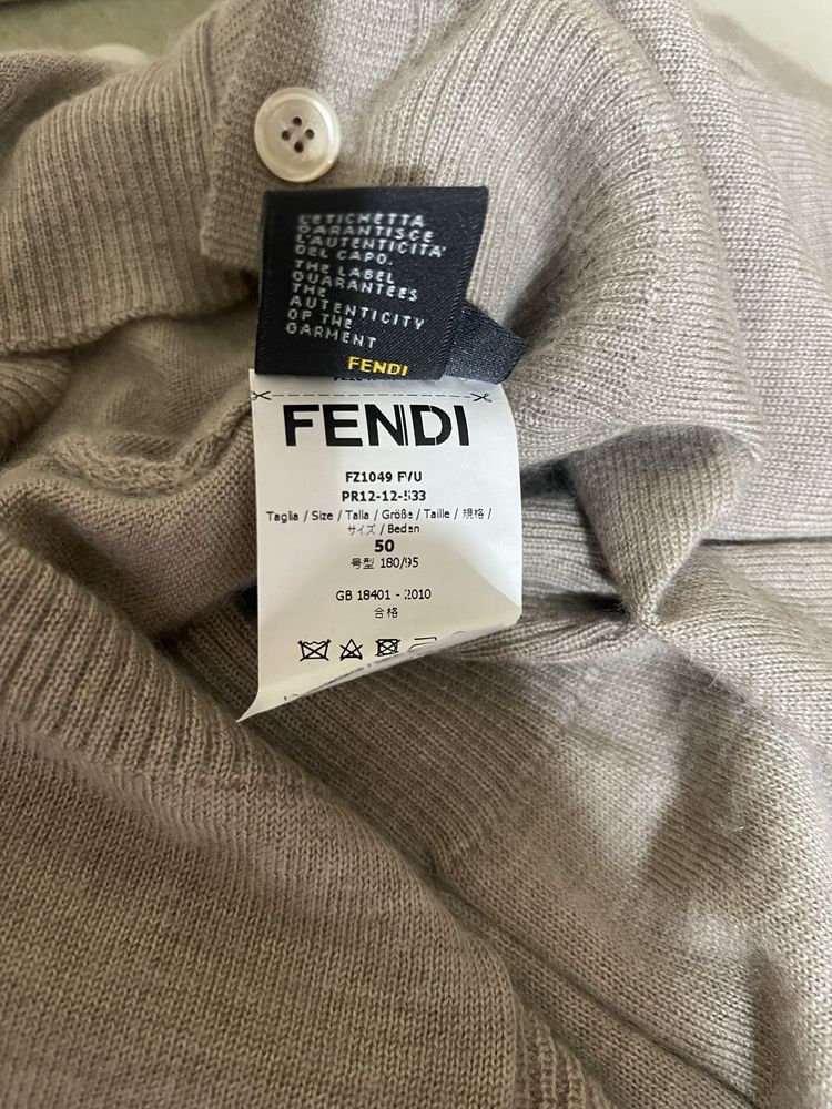 Продам мужской кардиган FENDI