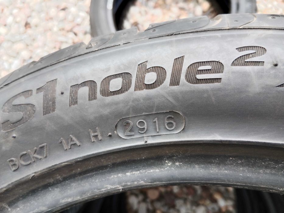 Opona używana letnia 235/45R17 Hankook Ventus S1 noble 2 1szt.