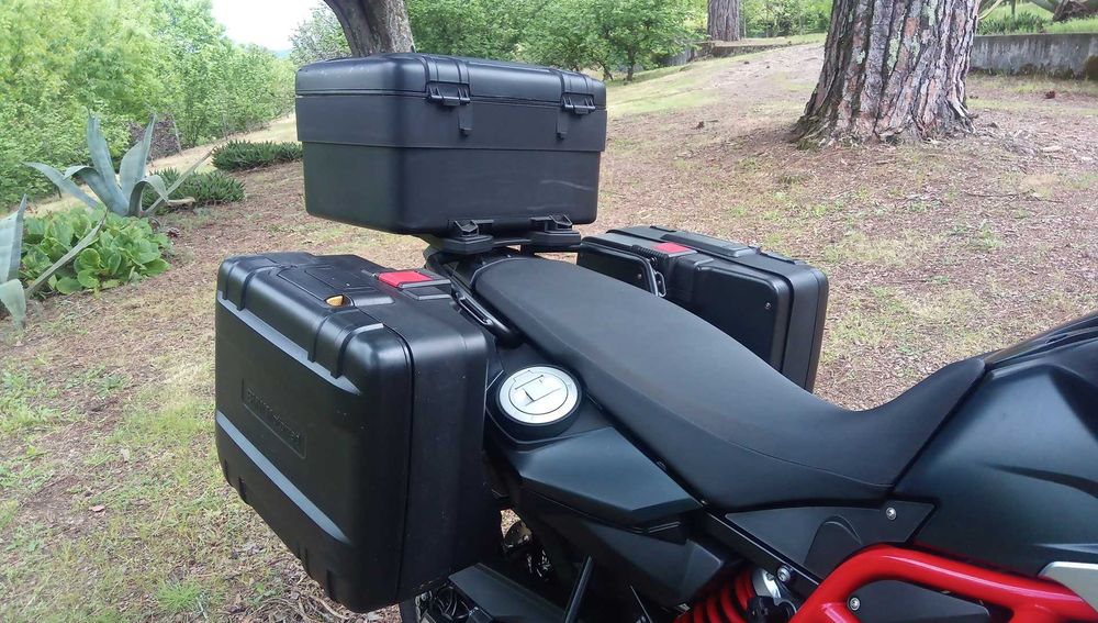 BMW F 700 GS 
Máquina ideal para os seus passeio de fim de semana
