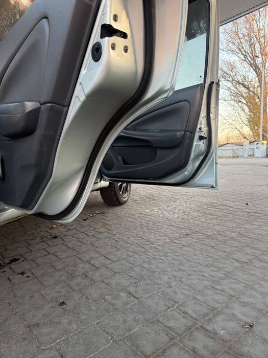 Ніссан альмера ГБО 4 , кондиціонер