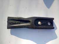 Ząb środkowy jednost do minikoparek JCB - 192M4417