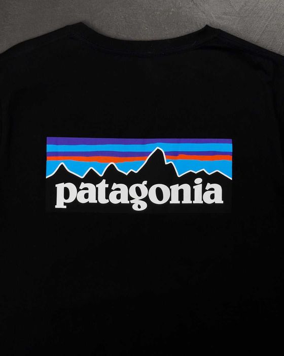 Футболка Patagonia P-6 Logo Responsibili T-Shirt Black