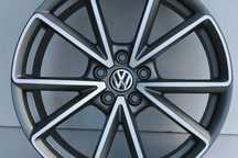 19 ORYGINAŁ VW TOUAREG TIGUAN ARTEON PASSAT GOLF