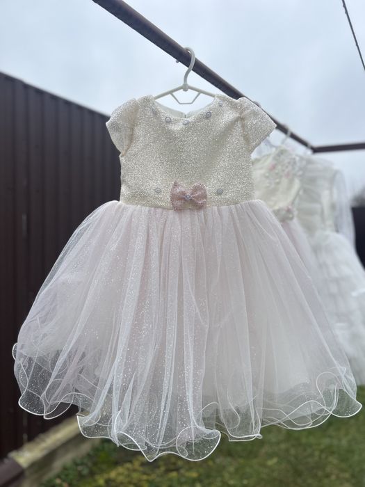 Нарядне плаття, сукня дитяча, сукня на виступ, карнавальні сукні