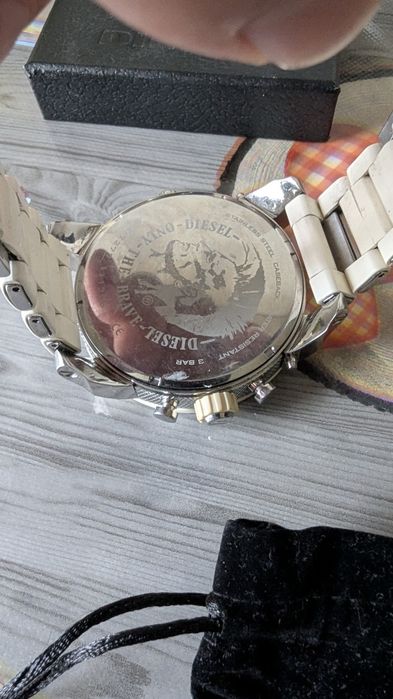 Годинник diesel Оригінал 100%  ОБМІН НА ПАРФУМИ або продаж