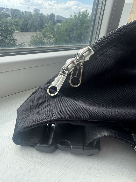 Чоловіча, стильна бананка Calvin Klein
