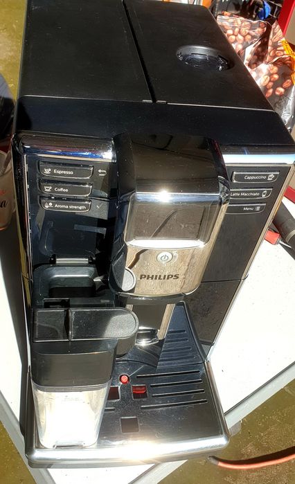 Ekspres Philips EP5960 saeco incanto dzbanek latte  capucino