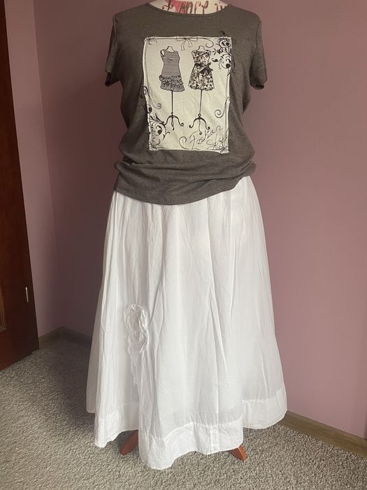 Tshirt basic brąz z aplikacją 42/44/46