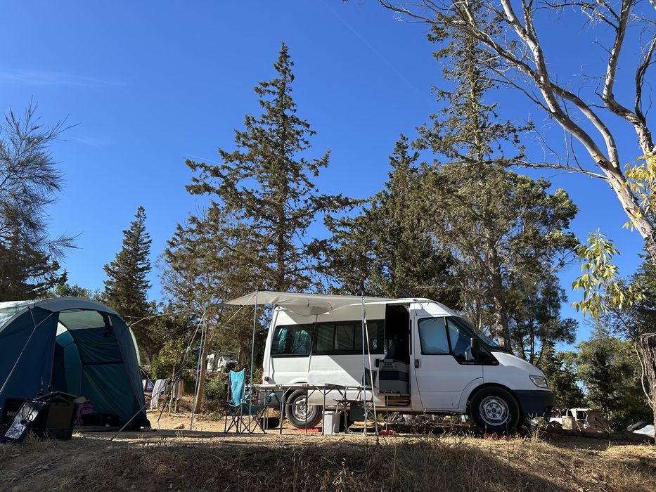 Camper/ Autocaravana Ford Transit T330 4 pessoas