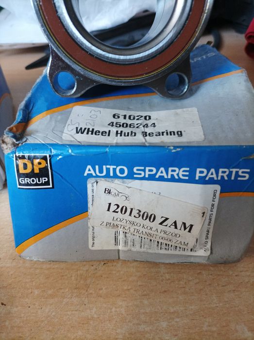 Łożysko koła przód Ford Transit