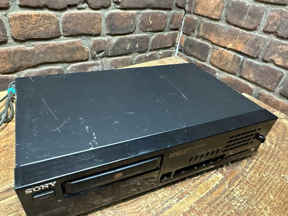 Odtwarzacz CD Sony CDP-515