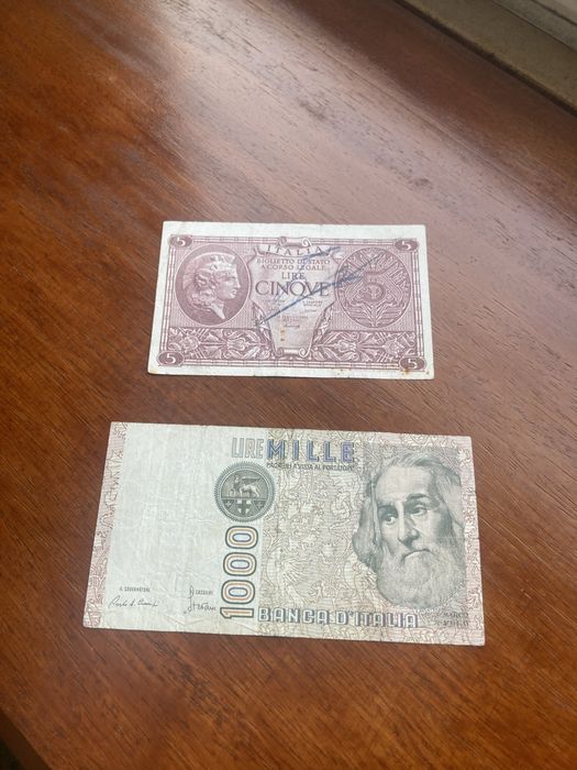 Notas 5 e 1000 liras africa dul e espanha