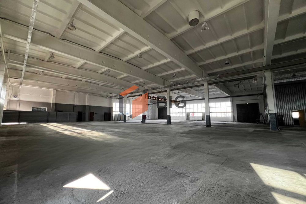 Здається в оренду виробничо-складське приміщення біля Луцька