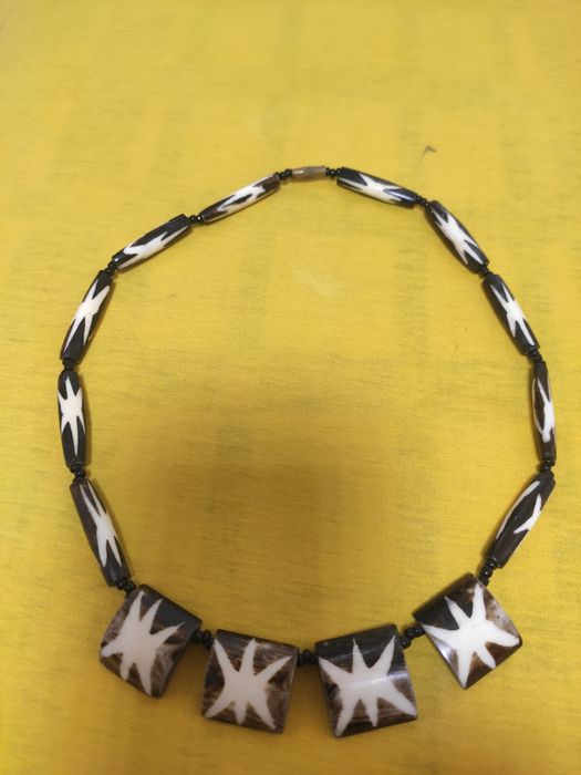 Запонки. Намисто.