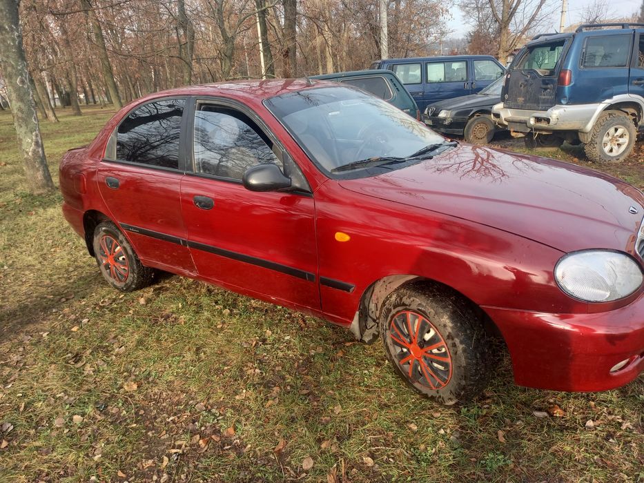 автомрбиль ЗАЗ ДЭО СЕНС