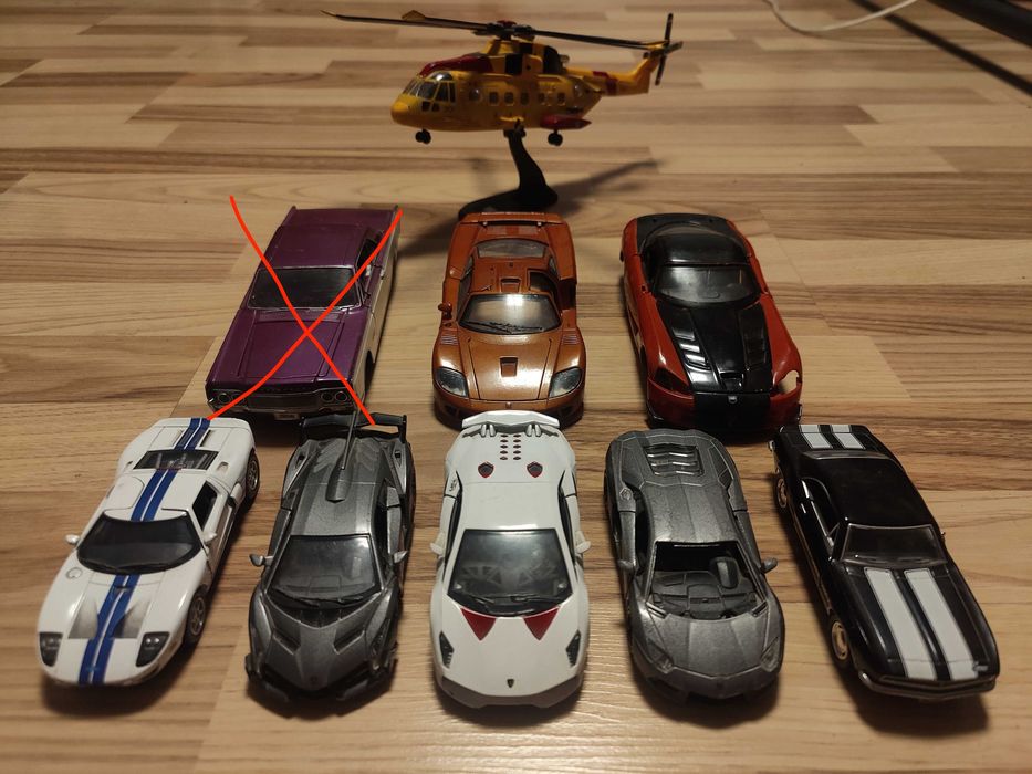 Масштабні моделі 1/24 1/36 1/72 Jinlifang Maisto MotorMax Hot Wheels