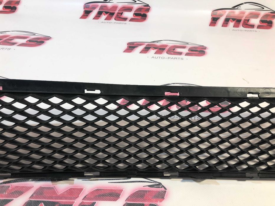 Grelha Parachoques MERCEDES W118 CLA ORIGINAL