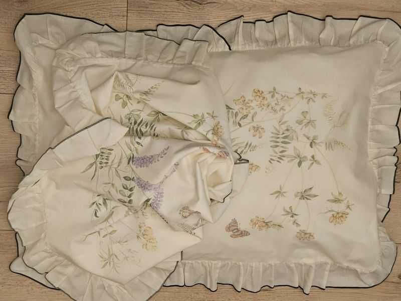 Komplet poszewek angielskiej firmy Dorma-lawenda