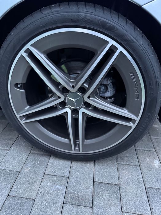 Jantes originais Mercedes 19 A45 amg