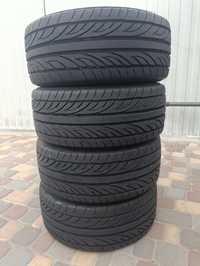 Комплект літніх шин 205/50 R16