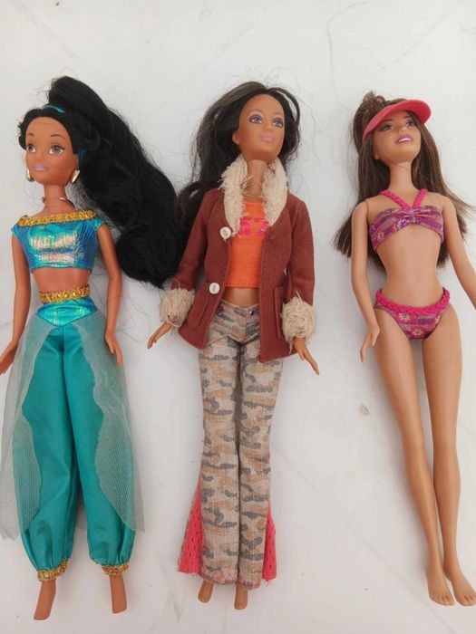 4 bonecas Barbie, muito antigas