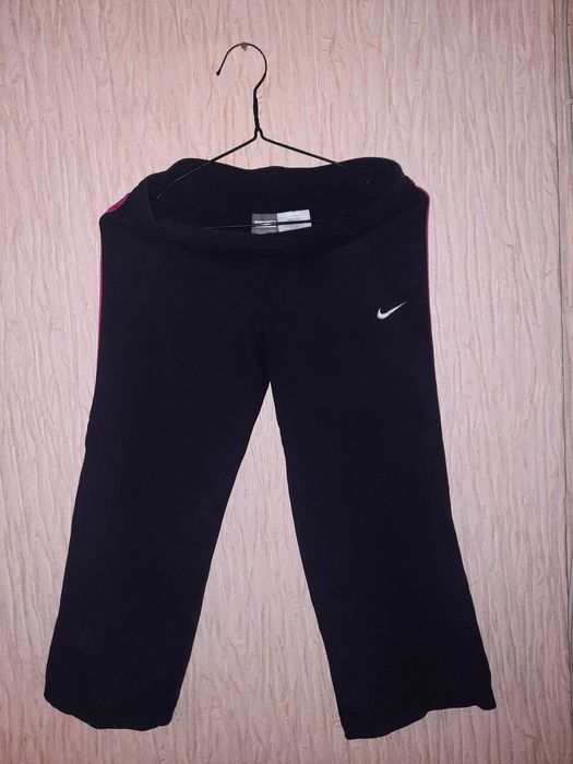 Капрі Nike оригинал розміром s, можна на М