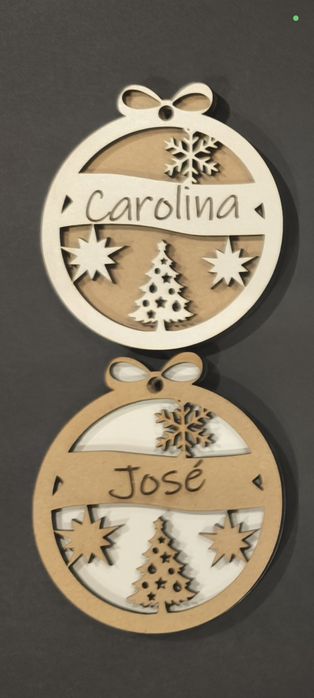 Bolas Natal cortadas a laser em MDF.