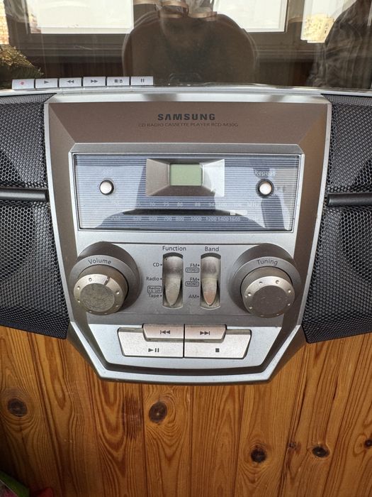 Магнитола Samsung RCD-M30G