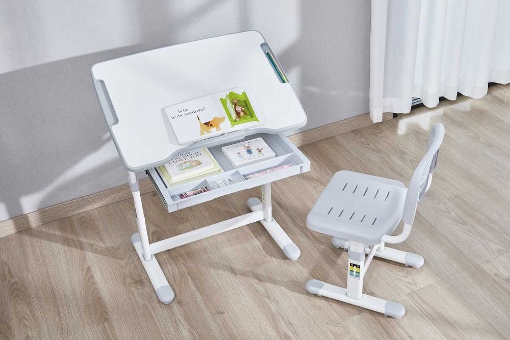 Комплект парта + стілець - трансформери Афіна