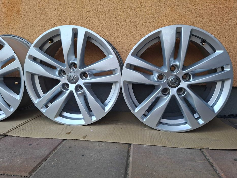 Alu Felgi Aluminiowe 5x105 16 Cali Opel Astra J K Mokka Chevrolet
