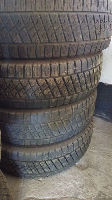 Зимняя резина гума скаты Lassa wintus 2  215/65R16C 109/107R и 215/75R