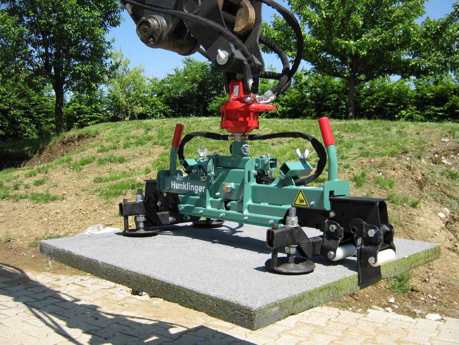 Chwytak wielofunkcyjny HUNKLINGER S100 ze szczękami do krawężników