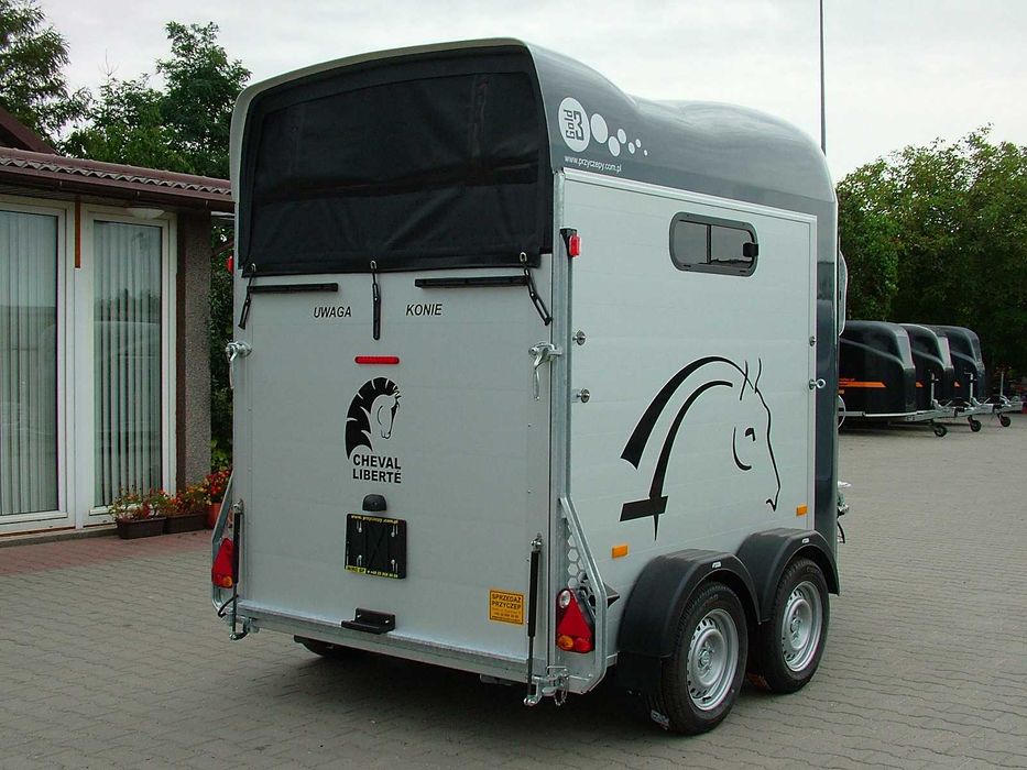 Przyczepa dla koni dwukonna ALUMINIOWA Cheval Liberte Debon