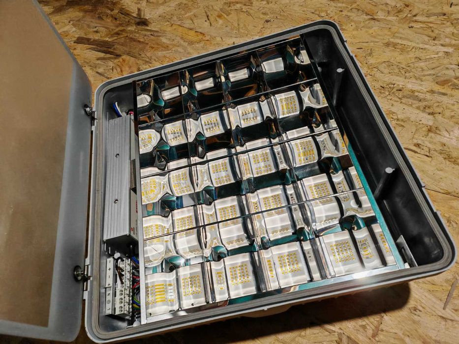 Lampa LED przemysłowa Beghelli H400LED-5L