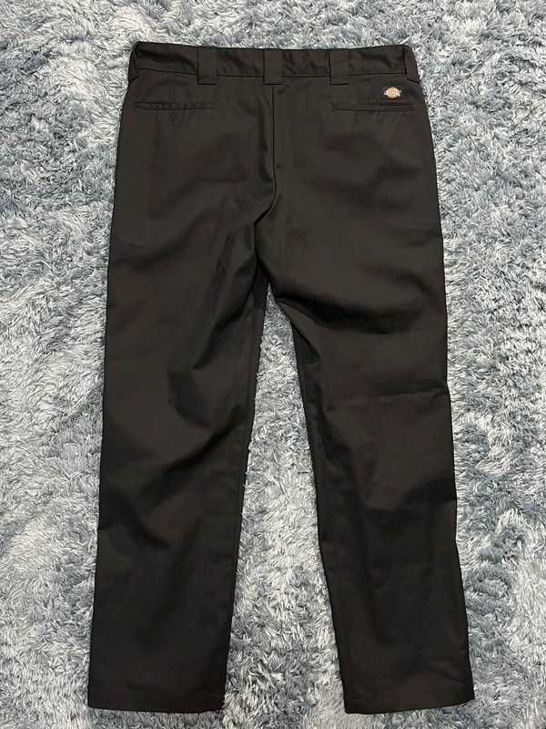 Dickies czarne męskie spodnie chinosy W38 L34