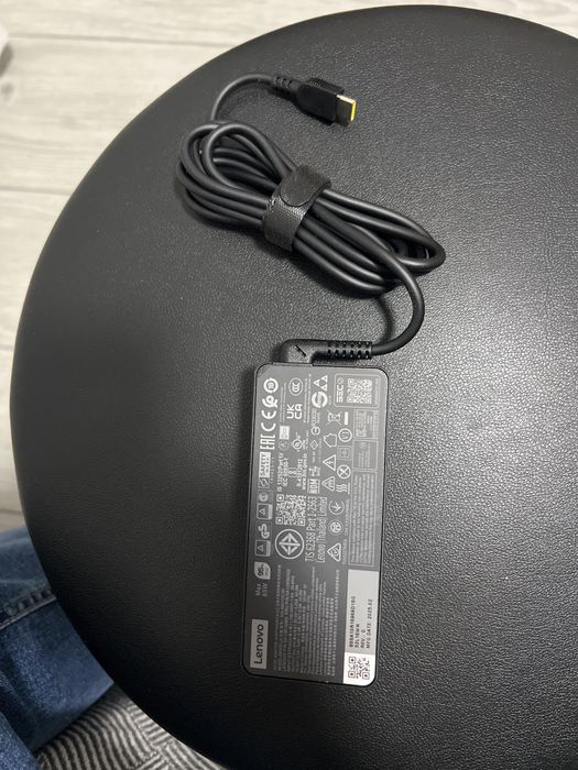 Зарядний пристрій Lenovo 65w
