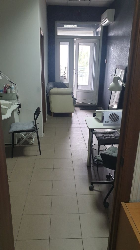 Сдаеться в аренду  кабинета 16м2   троещина
