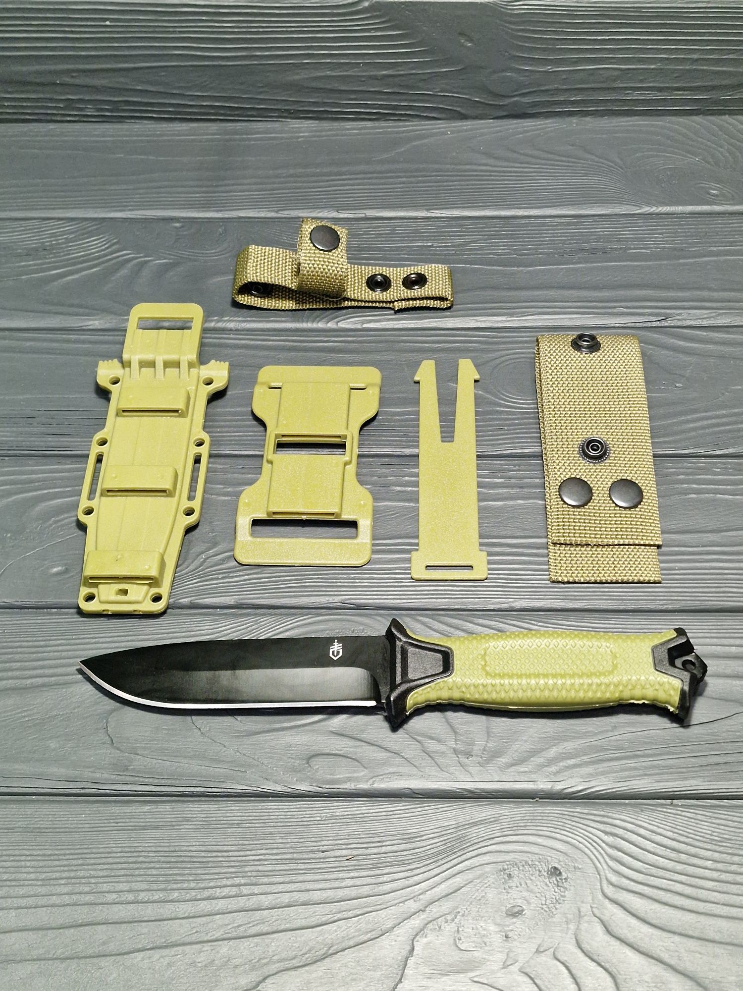 Тактический армейский нож Gerber StrongArm/олива/с гравировкой.