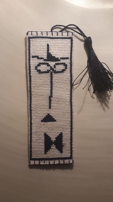 Marcadores de livros em ponto cruz