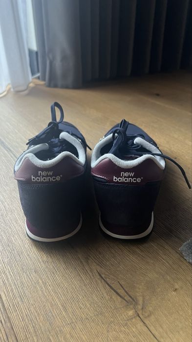 Buty New Balance Granatowe