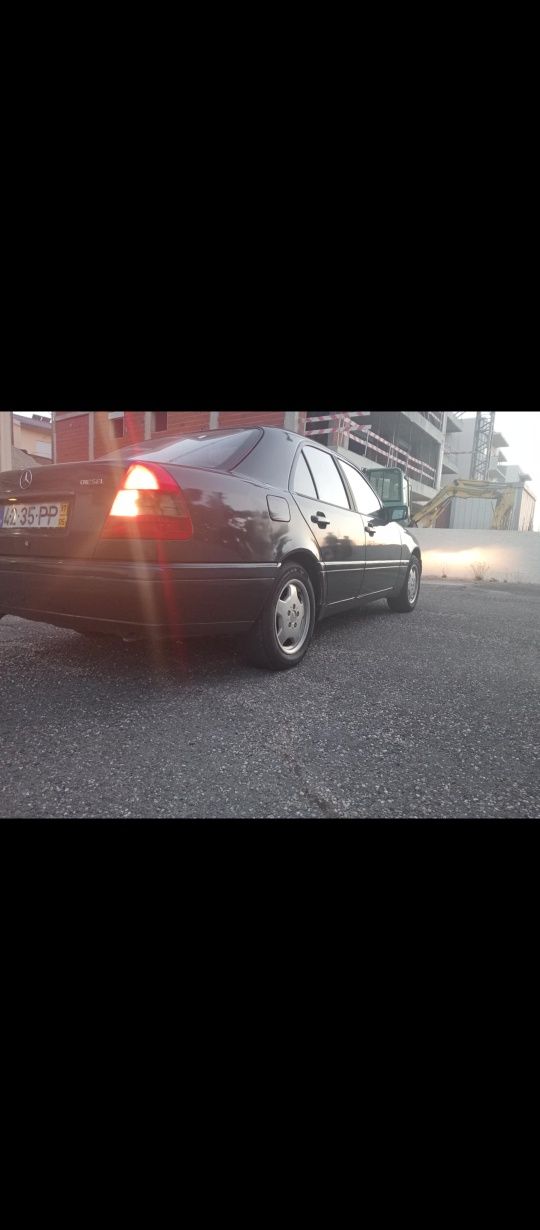 Nova entrada Mercedes Benz c220