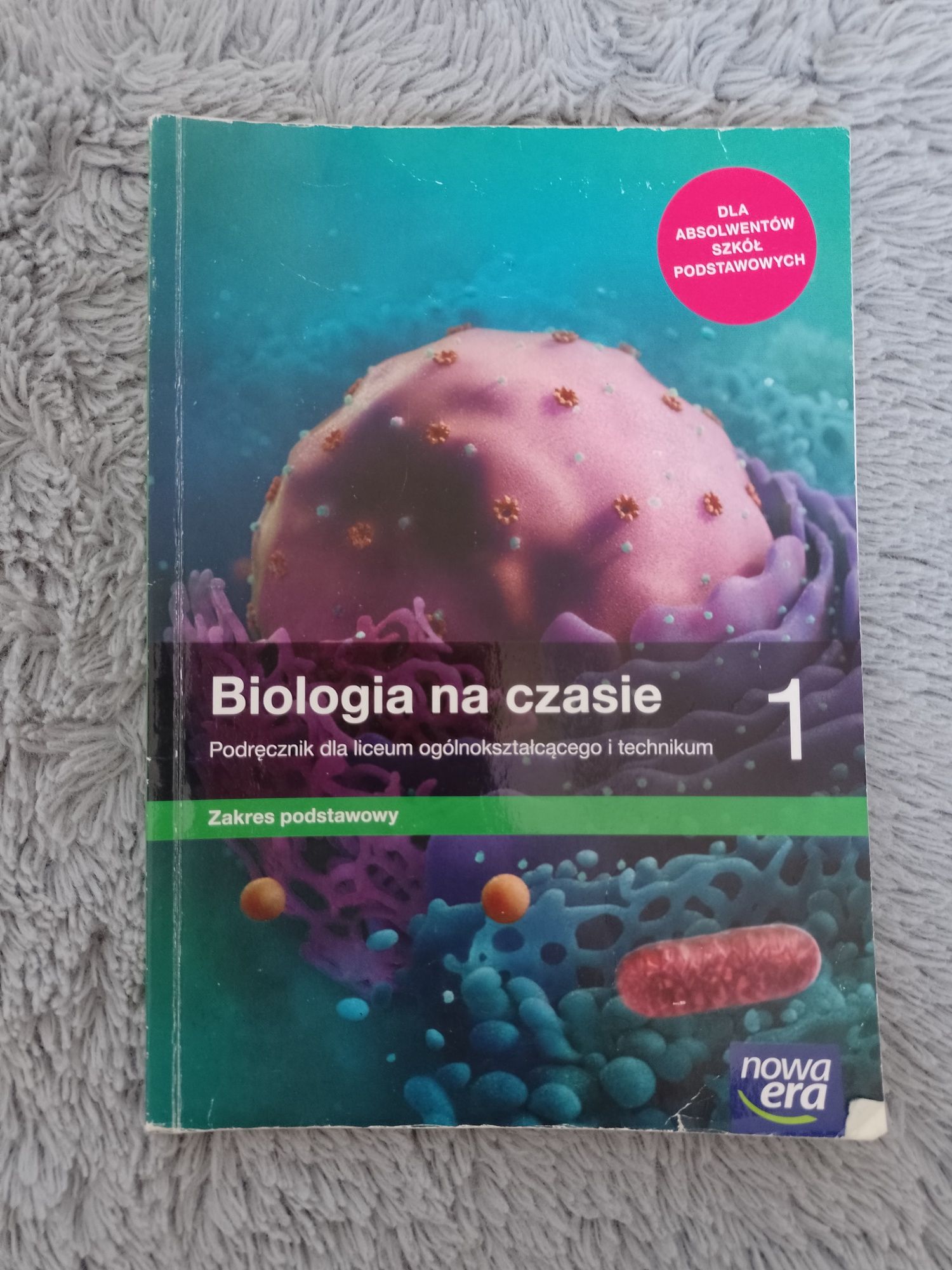 Sprzedam książki do 1 klasy technikum/liceum cena za 1 sztukę