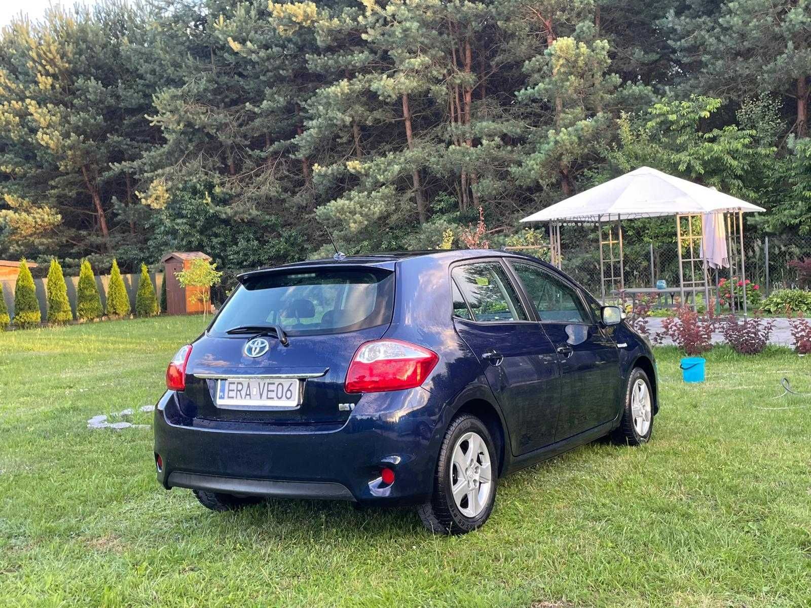 Toyota Auris 2012 lift 1.8 hybryda